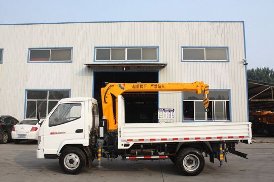 點(diǎn)擊查看詳細(xì)信息<br>標(biāo)題：3噸國(guó)四隨車吊 閱讀次數(shù)：3448